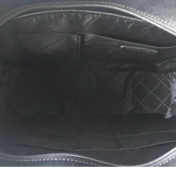 👜💕-Michael Kors large laptop tote - Picture 4 of 4